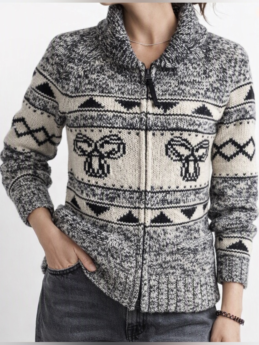 Aritzia TNA Sweater Sea to Sky Lambs Wool Cowichan Zip Jacket Ivory SaltPepper M